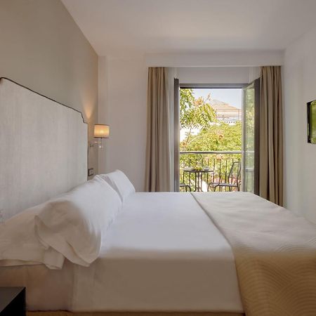 Hotel Infanta Leonor Ecija Bagian luar foto